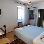 Apartments Juric - 1 A Studio Apartment With A View